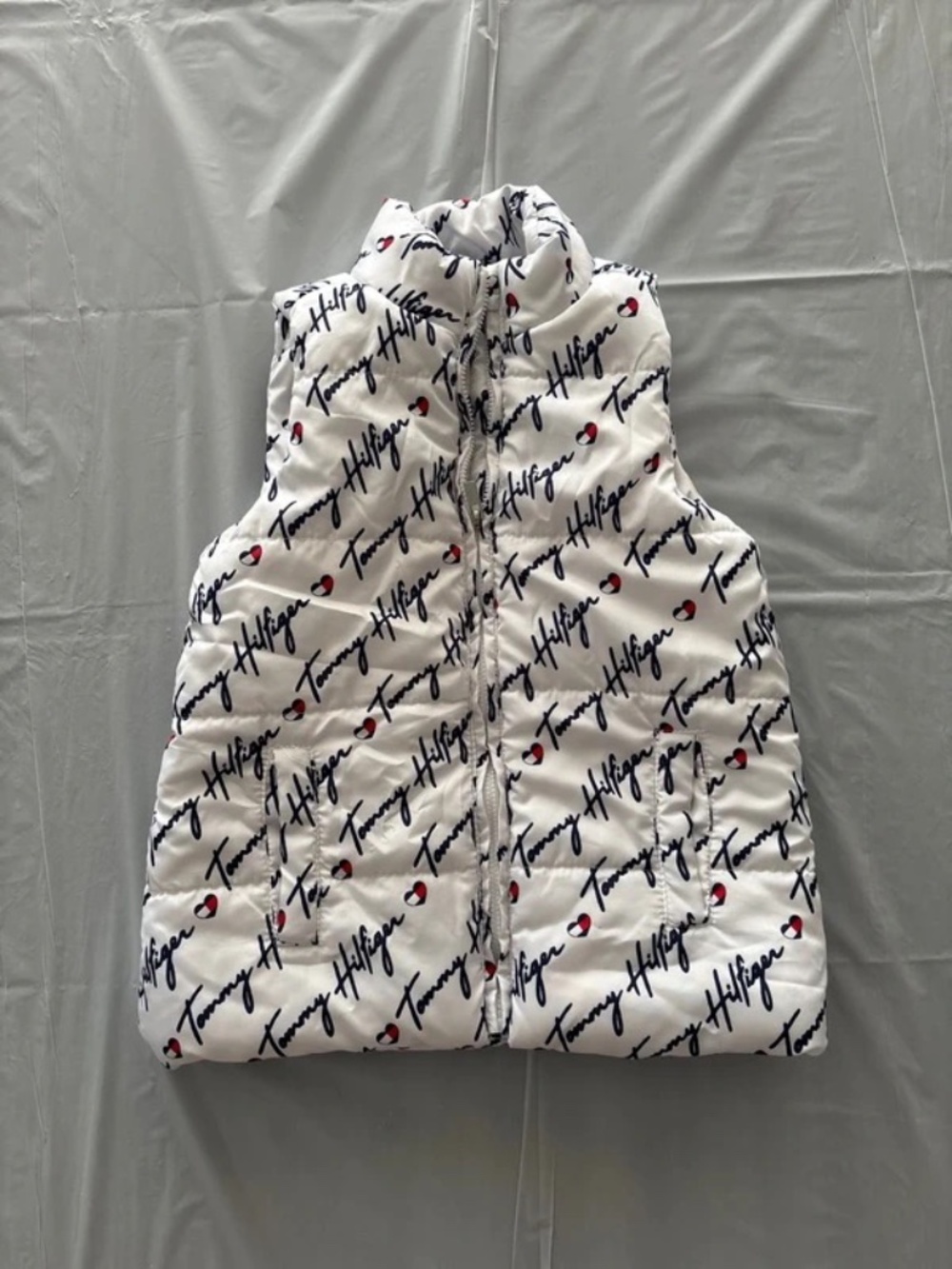 Tommy Hilfiger Girls 4T White Logo Print Puffer Vest Full Zip